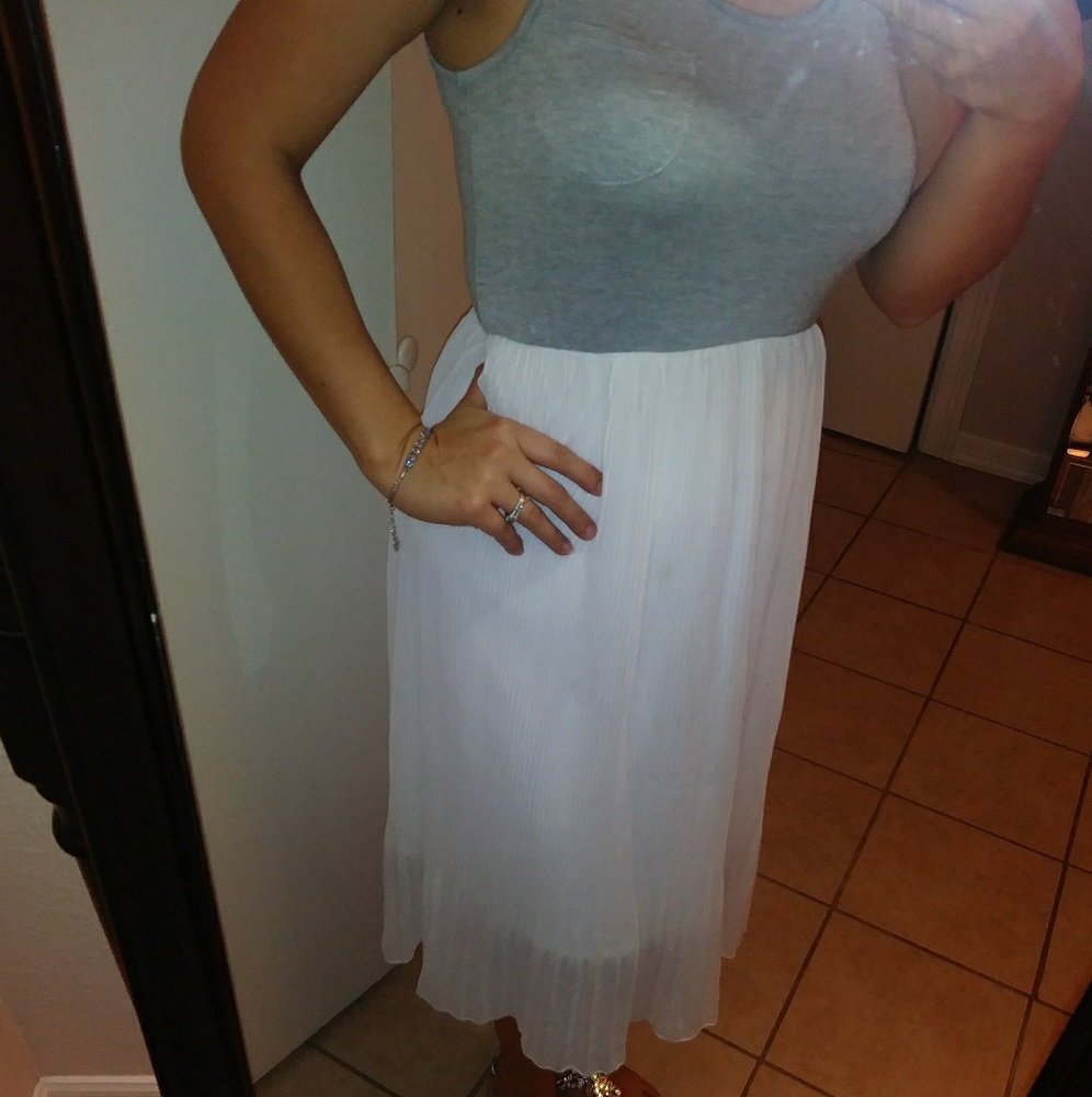 Dress size large - Picture 3 of 4